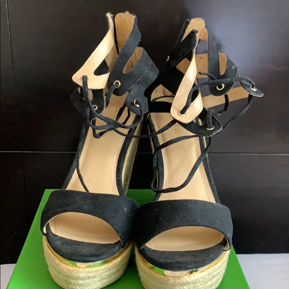 Express heels